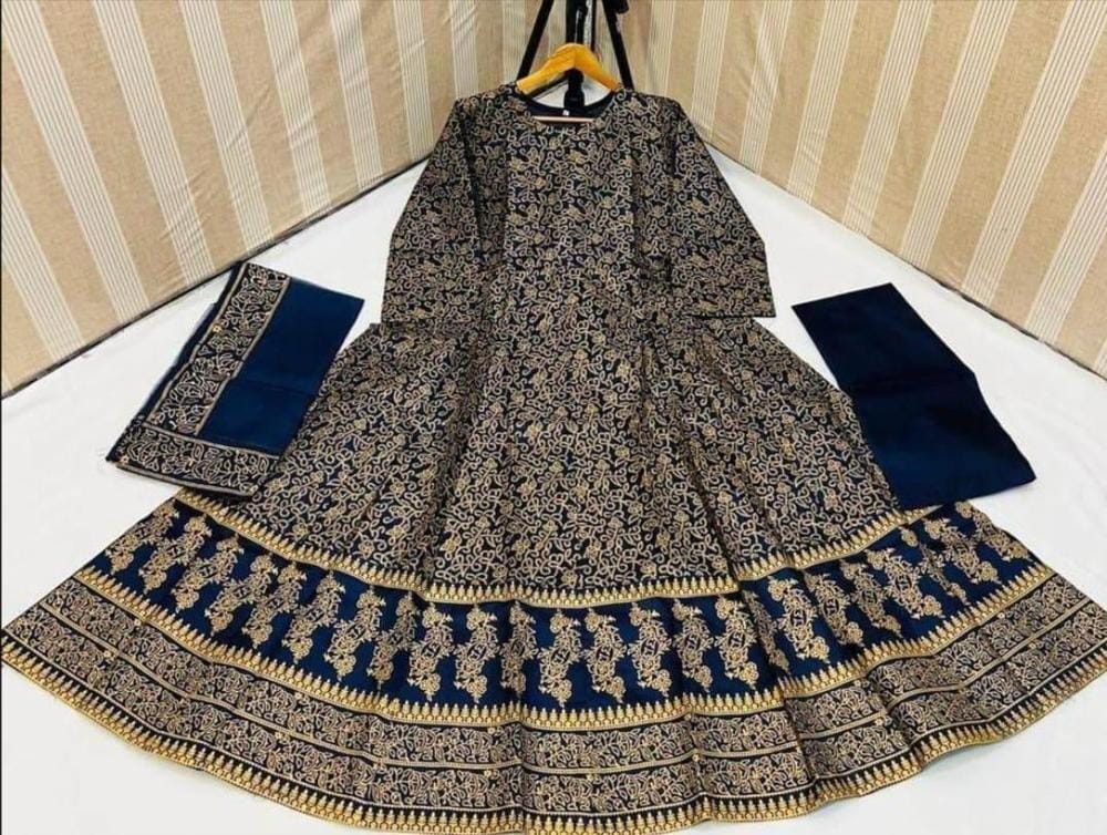 3 Pcs Women's Stitched Katan Silk Steam Printed Suit 3 pcs women